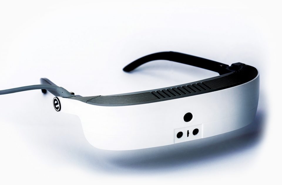 ESight 3 High Tech Glasses Are Helping Blind People See - GeeklessTech